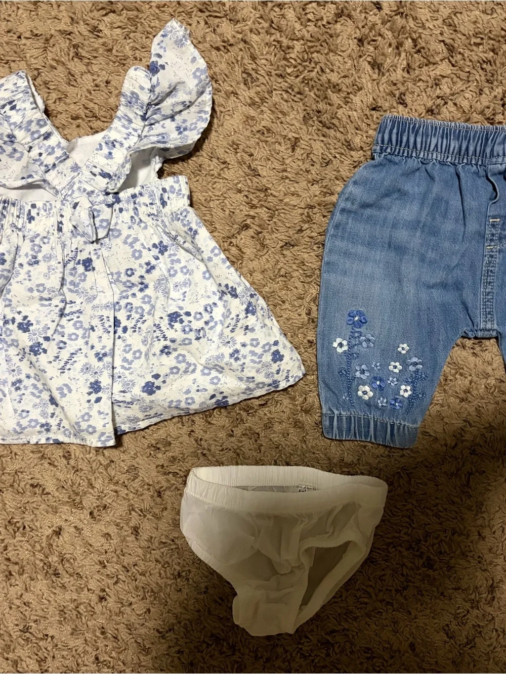 OshKosh B'gosh White & Blue Floral Baby Matching Set